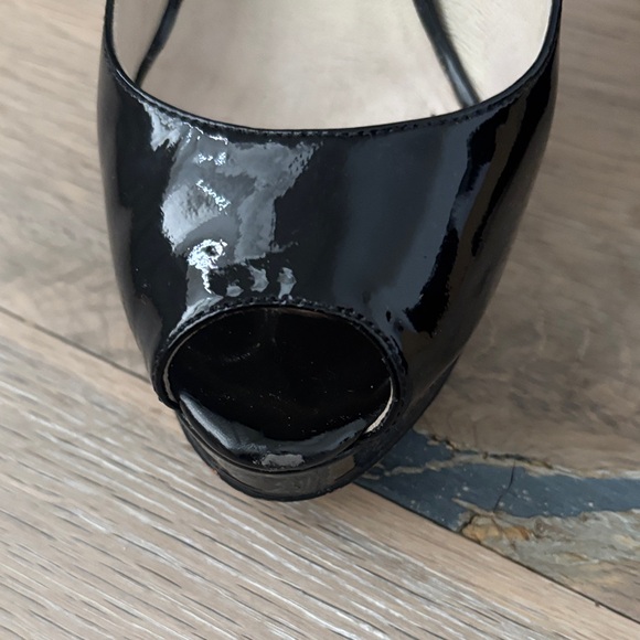 Michael Kors Glossy Black Peep Toe Heels - Picture 3 of 8